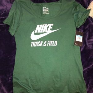 NEW Nike “track & field” green workout t-shirt